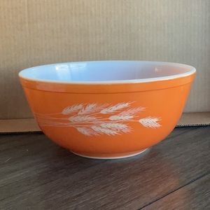 Vintage Pyrex Autumn Harvest Mixing Bowl - 403